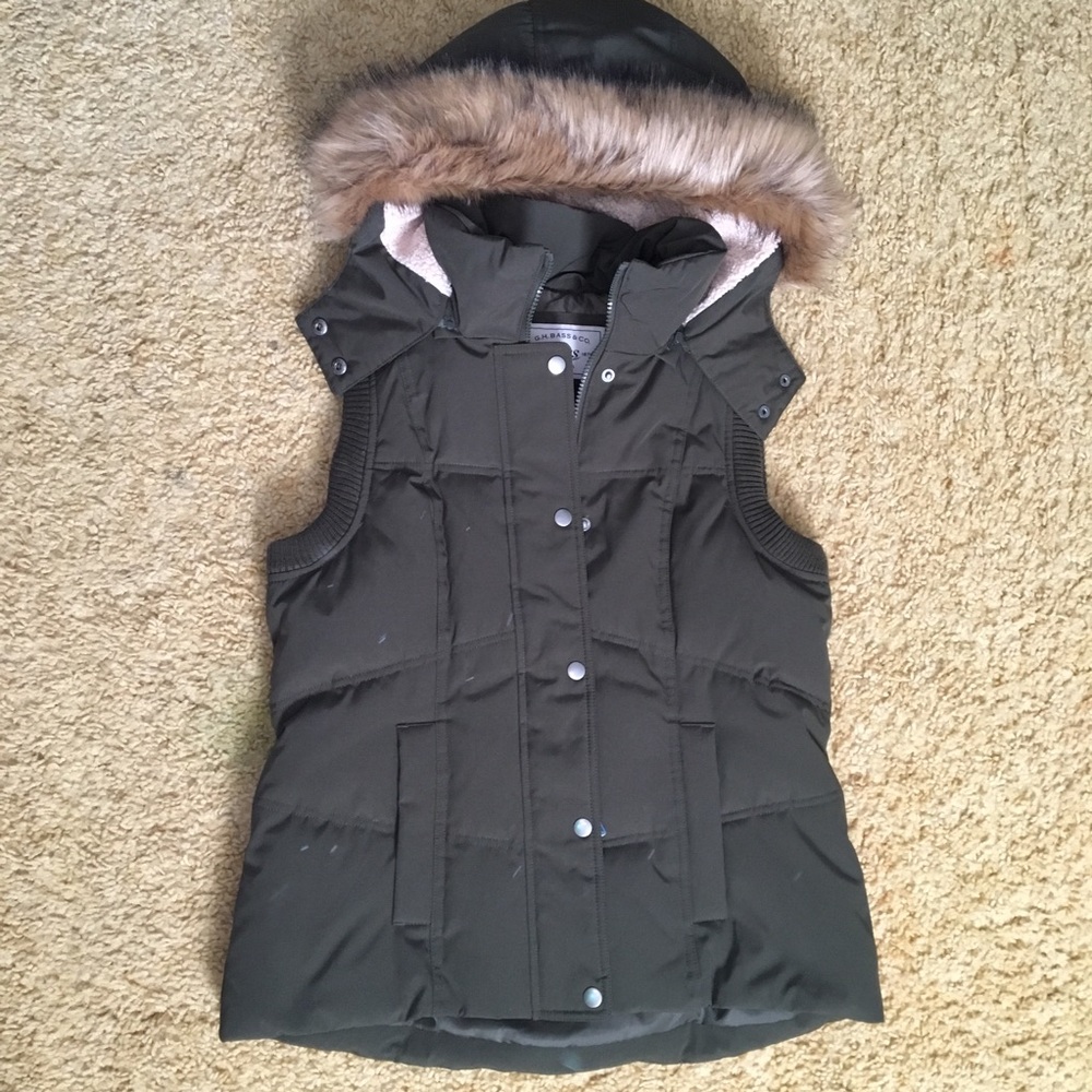 Bass olive green down vest